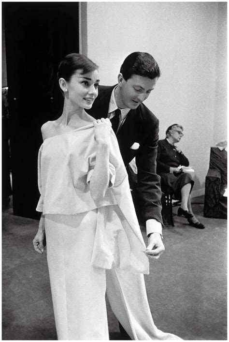 audrey hepburn met hubert givenchy|Audrey Hepburn and Givenchy relationship.